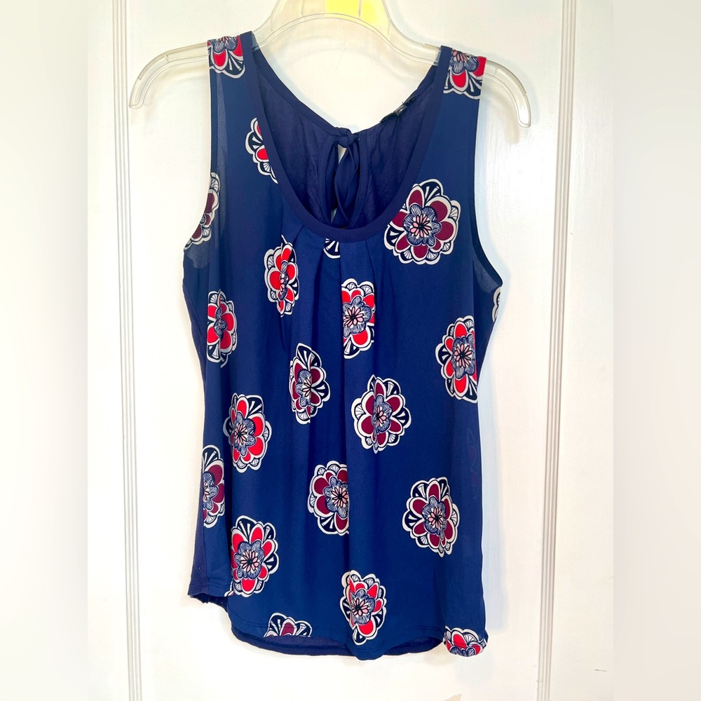 Floral Express blouse, size small